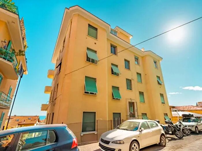 Appartamento bilocale in vendita in Via Giuseppe Giusti, Sanremo