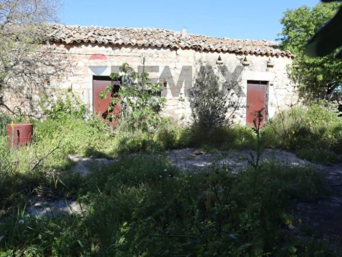Casa quadrilocale in vendita in Ragusa