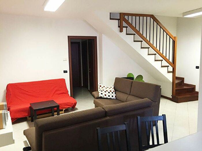 Appartamento con 5 locali in affitto in via romea a, Centro, Legnaro