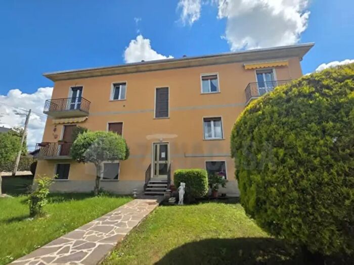 Appartamento trilocale in vendita in Via Ludovico Ariosto, Cassano Magnago