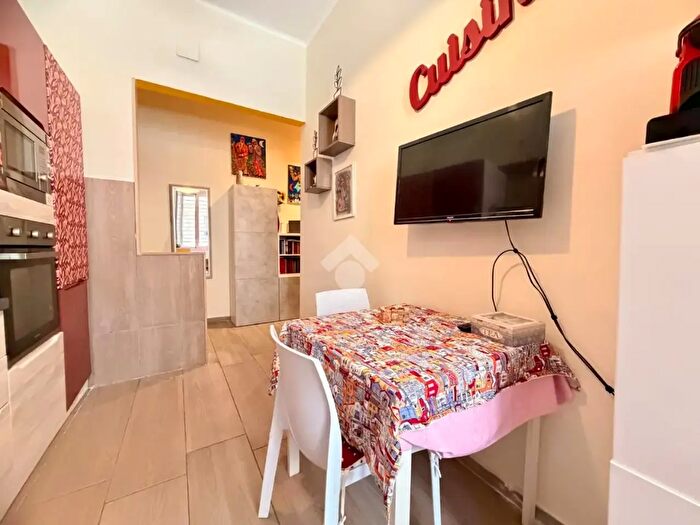 Appartamento trilocale in vendita in Via Menotti Bianchi, Bari