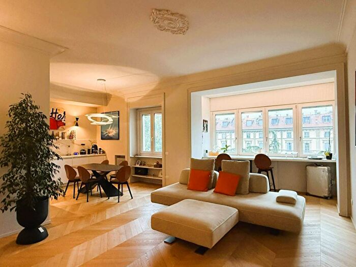 Appartamento con 5 locali in affitto in Viale Premuda, Piave Tricolore, Milano