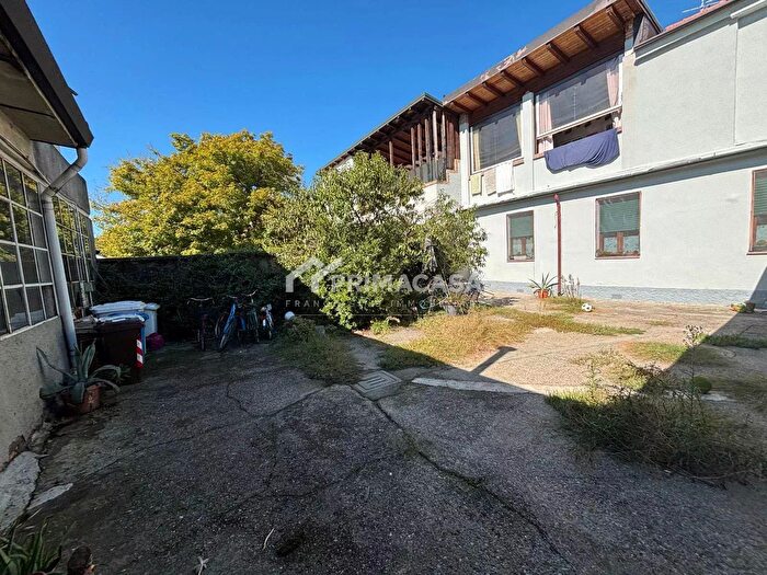 Appartamento con 5 locali in vendita in Cernusco Sul Naviglio