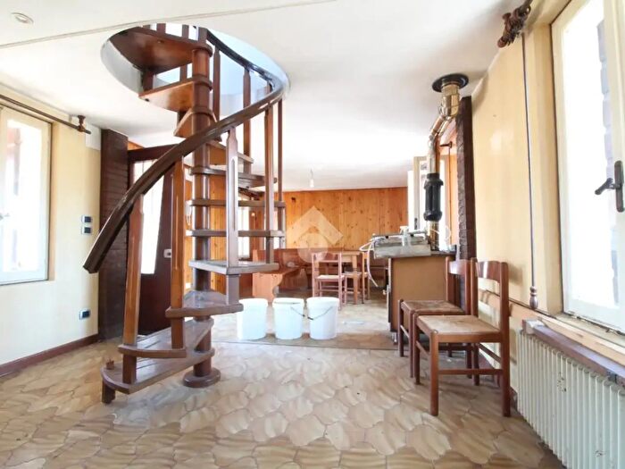 Casa trilocale in vendita in Roncade