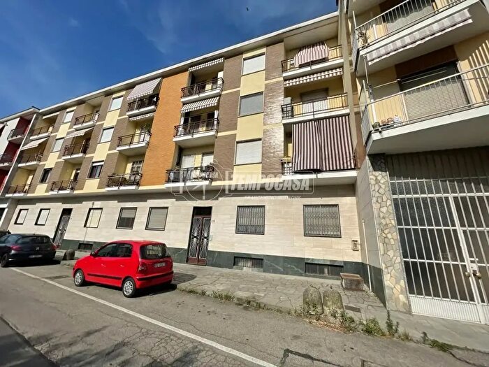 Appartamento trilocale in vendita in Via Ex Internati, Castellamonte