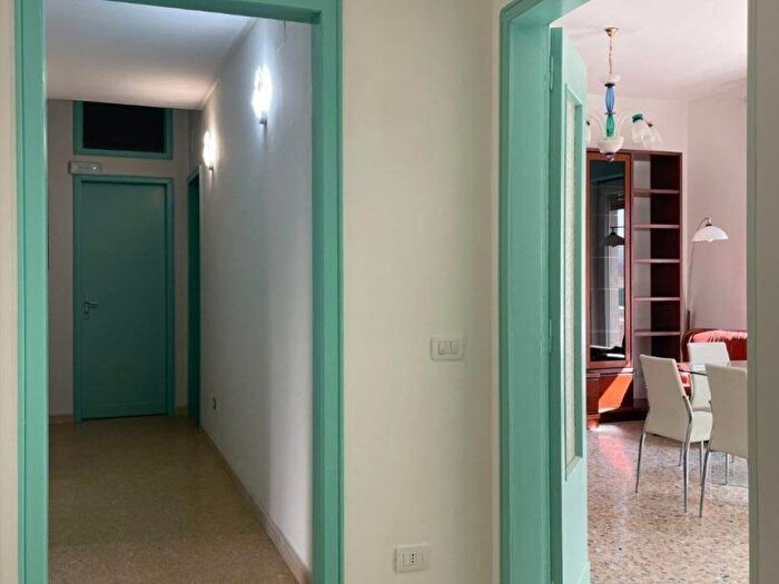 Appartamento trilocale in affitto in Via Trento, Centro Storico, Reggio Calabria