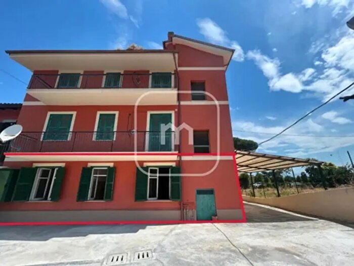 Appartamento con 5 locali in vendita in Via Latina, Colleferro