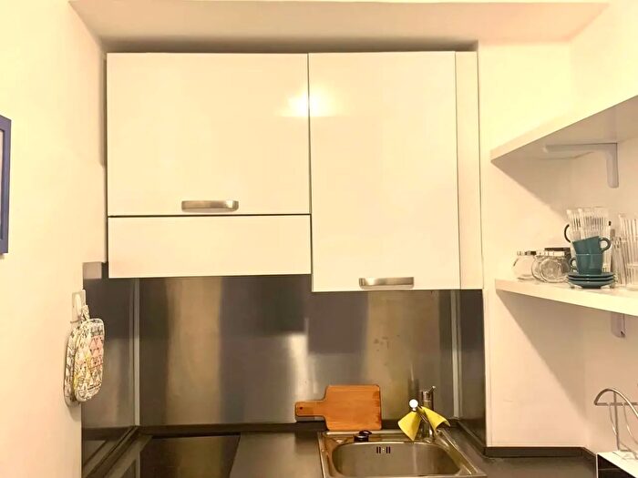 Appartamento monolocale in affitto in Via Alberto Fortis, Roma