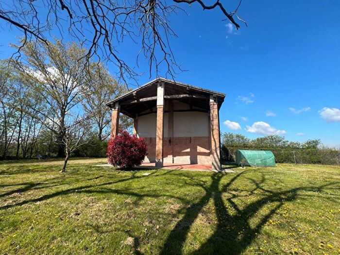 Casa quadrilocale in affitto in Via Castellaccio, Calcara, Valsamoggia