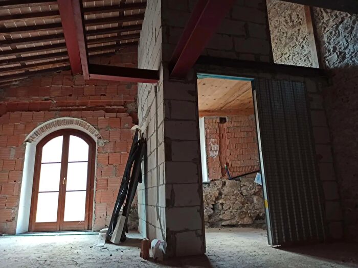 Casa bilocale in vendita in Sesto di Moriano, Lucca