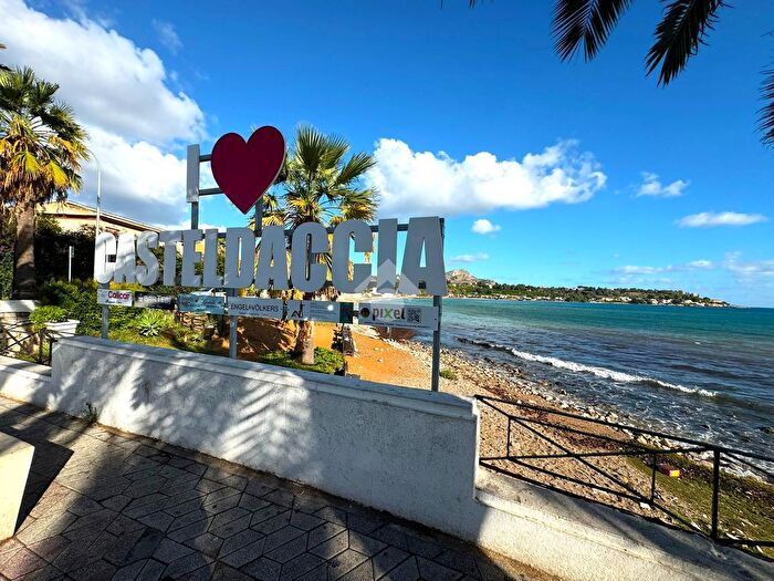 Appartamento quadrilocale in vendita in Via Luigi Pirandello, Casteldaccia