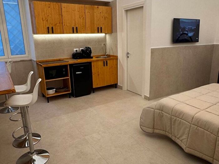 Appartamento monolocale in affitto in Via Fontana, Torre del Greco