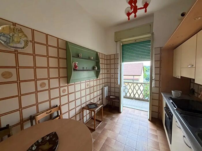 Appartamento trilocale in affitto in Viale Cesare Battisti, Terni