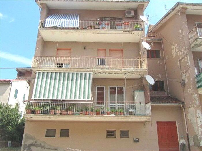 Appartamento con 6 locali in vendita in Genova, Guglionesi