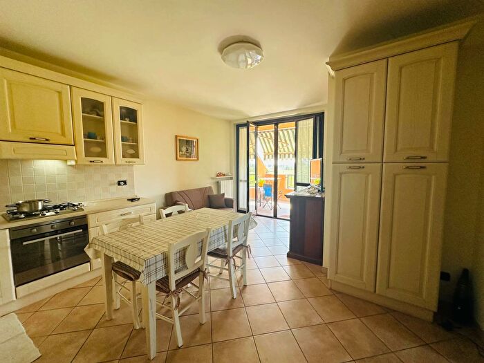 Appartamento trilocale in vendita in San Zenone Al Lambro