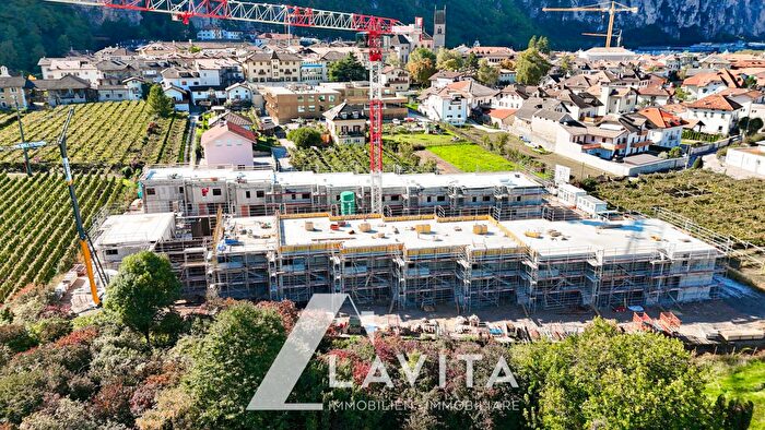 Appartamento trilocale in vendita in Salorno