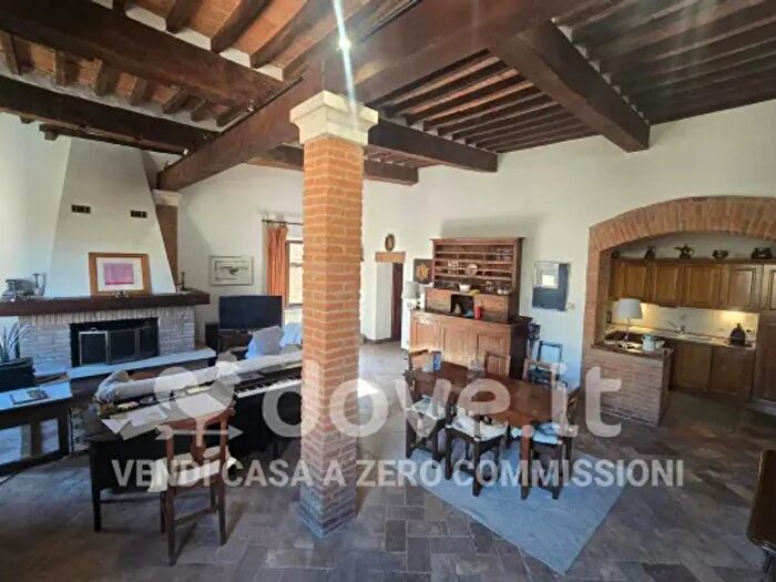 Appartamento con 5 locali in vendita in Via del Teatro, Montepulciano