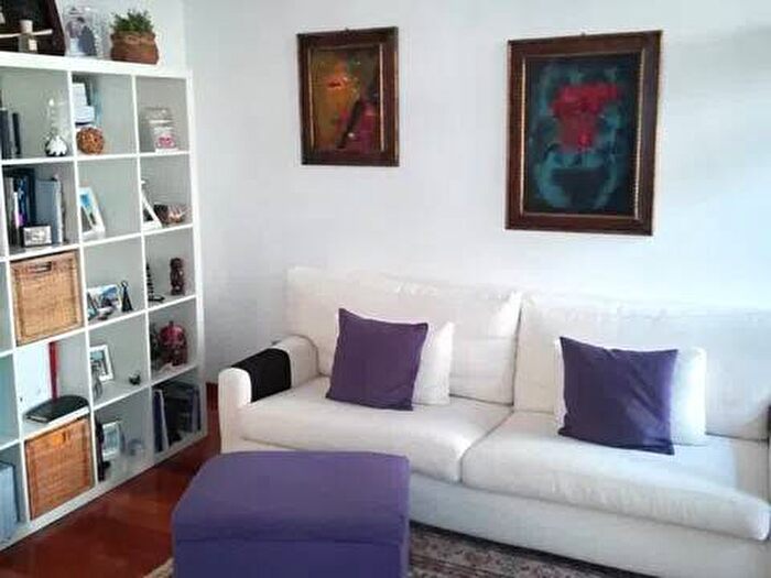 Appartamento trilocale in affitto in Via Borra, Quartiere Venezia, Livorno