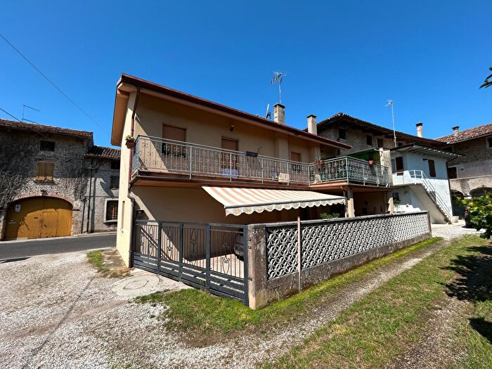 Casa quadrilocale in vendita in Via Stazione, Codroipo