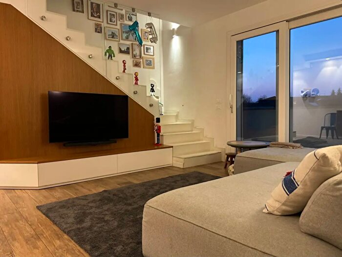 Appartamento quadrilocale in vendita in Via Marconi, Treviolo