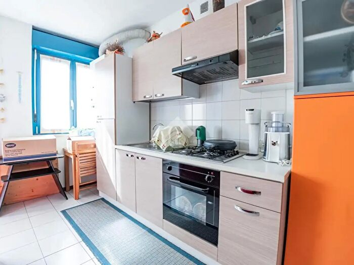 Appartamento bilocale in vendita in Via Antonio Pranzelores, Trento