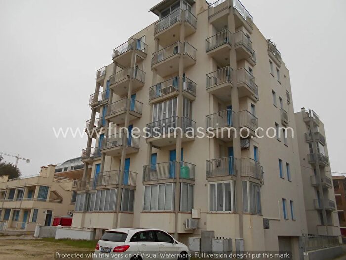 Appartamento trilocale in vendita in Via Severo Pozzati Detto Sepo, Comacchio