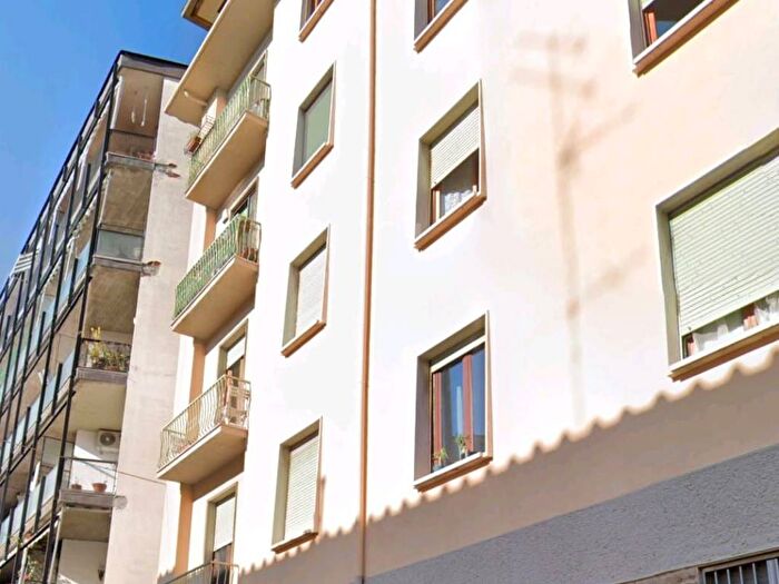 Appartamento bilocale in affitto in Via Giotto, Beccaria Colombo, Firenze