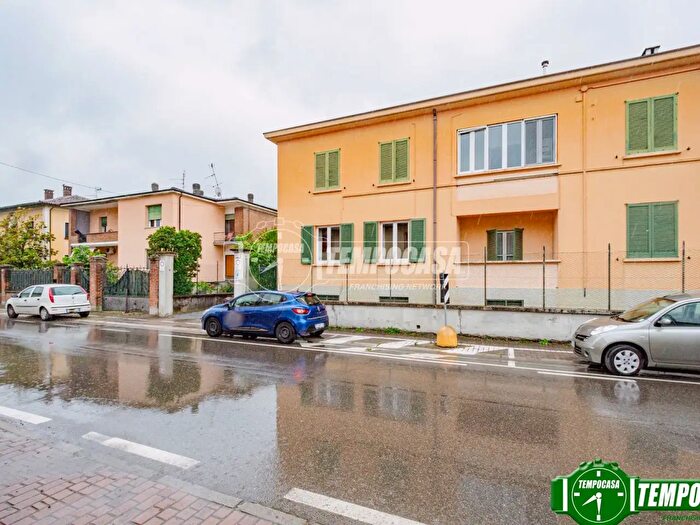 Appartamento trilocale in vendita in Via Argine Coppa, Bressana Bottarone