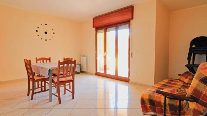 Appartamento trilocale in vendita in Contrada Stazione, San Salvo