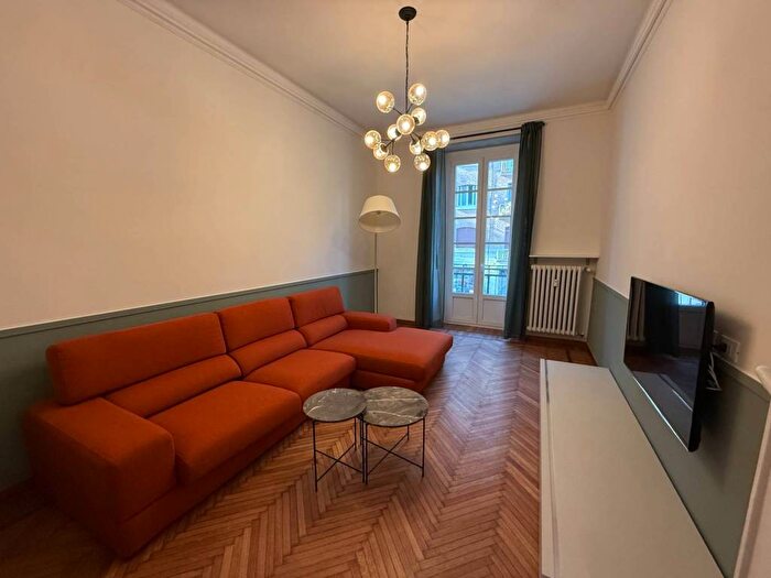 Appartamento trilocale in affitto in Via Madama Cristina, San Salvario Dante, Torino