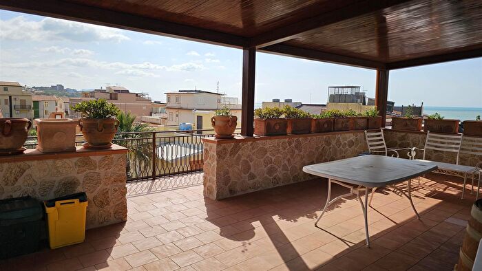 Appartamento quadrilocale in vendita in De Chirico, Agrigento