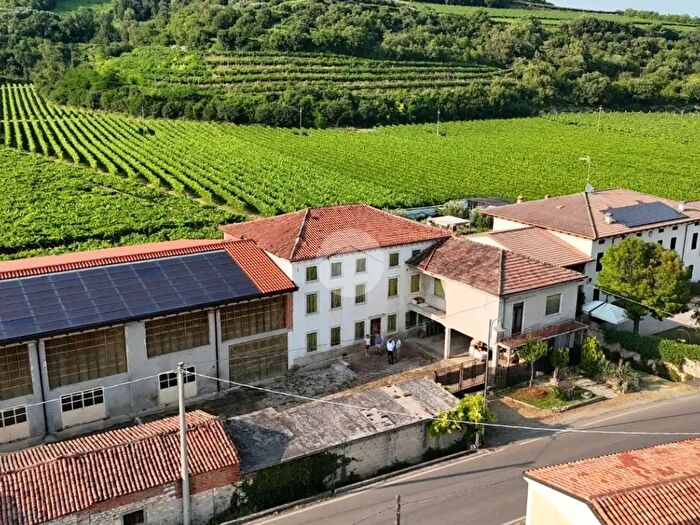 Casa monolocale in vendita in Via Orgnano, Colognola Ai Colli