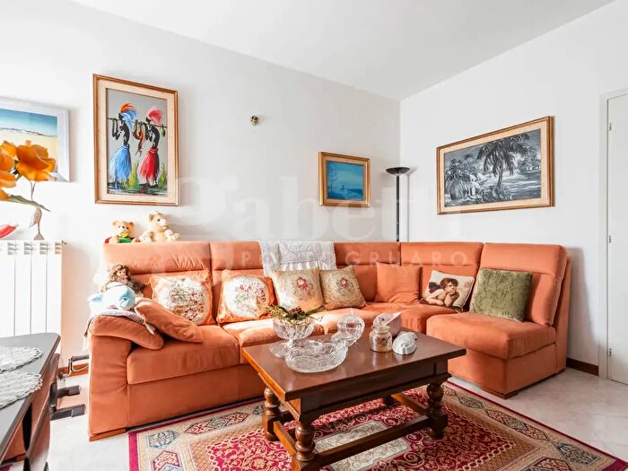 Appartamento quadrilocale in vendita in Via Roma Int, Gruaro