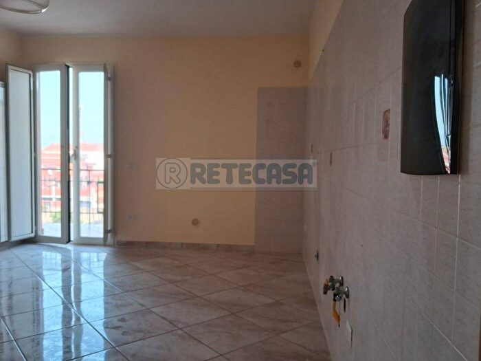 Appartamento trilocale in affitto in Viale Mohandas Karamchand Gandhi, Marcianise