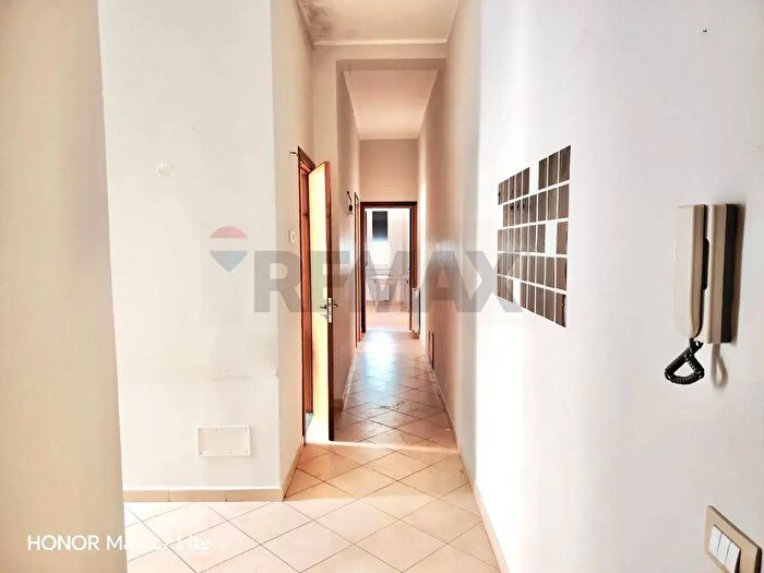 Appartamento trilocale in vendita in Via Antonio Furitano, Palermo