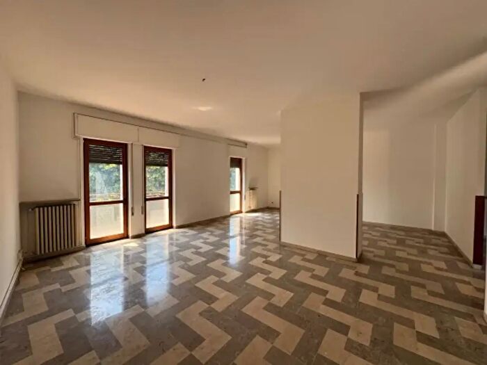 Appartamento quadrilocale in vendita in Romano Di Lombardia