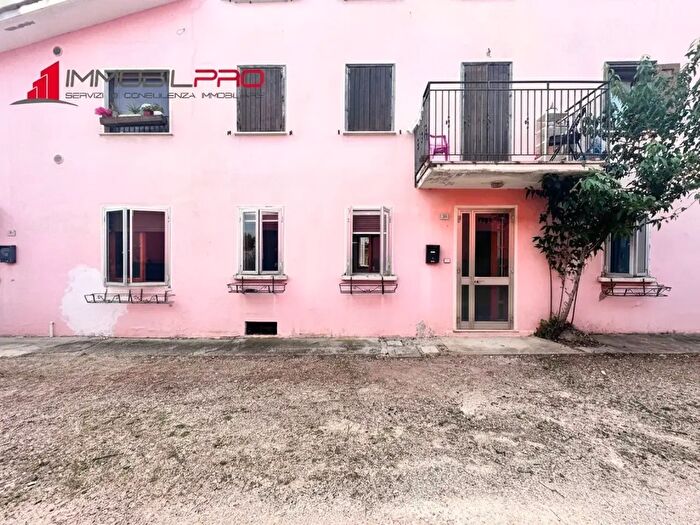 Appartamento bilocale in vendita in Via Amerigo Vespucci, Zane'