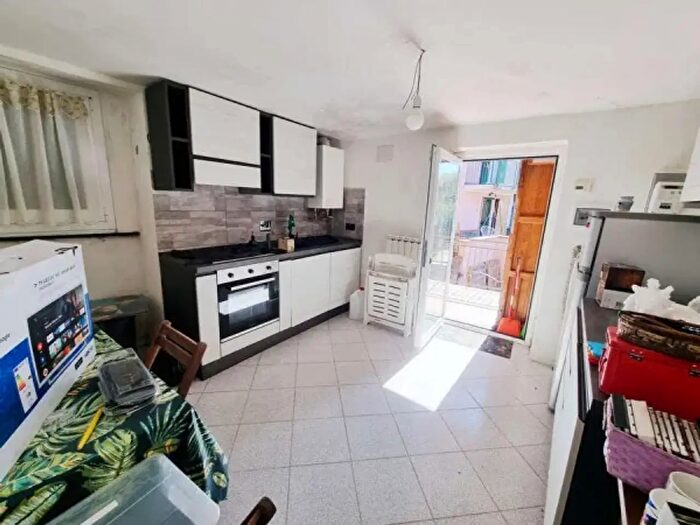 Casa trilocale in vendita in Via Gio Batta Cevasco, Bargagli