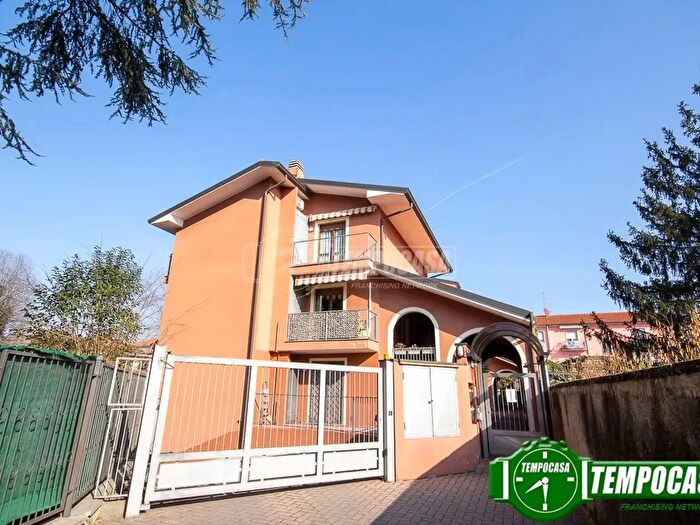 Appartamento trilocale in vendita in Corso Sempione, San Vittore Olona