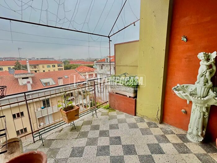 Appartamento con 5 locali in vendita in Via Monte Vettore, Pescara