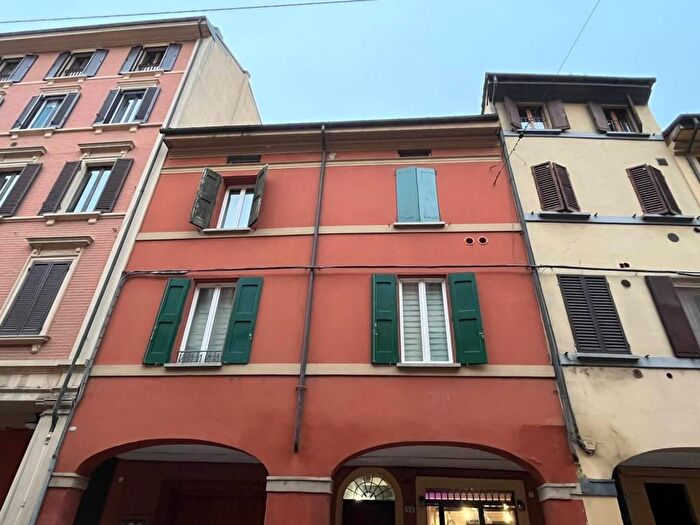 Appartamento bilocale in affitto in Saragozza dentro le Mura, Bologna