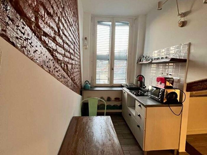 Appartamento bilocale in affitto in via AMEDEI, Missori, Milano