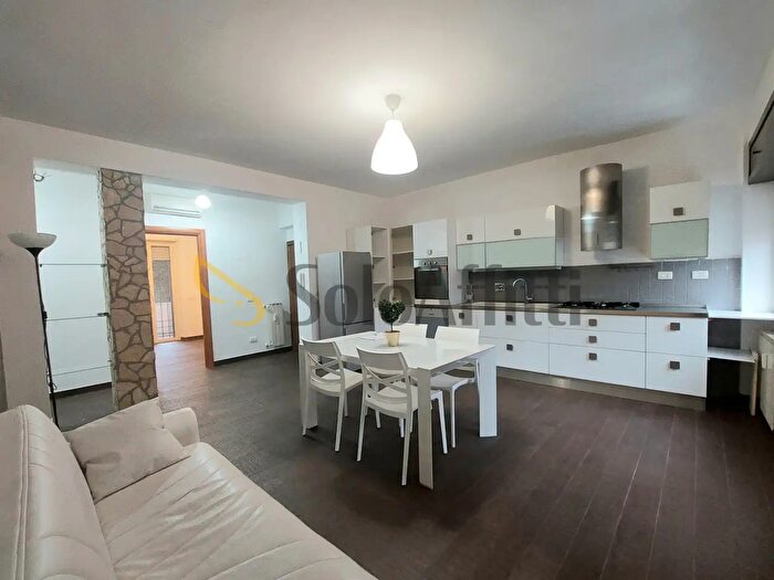 Appartamento con 6 locali in affitto in Via Bruno Buozzi, Civitavecchia