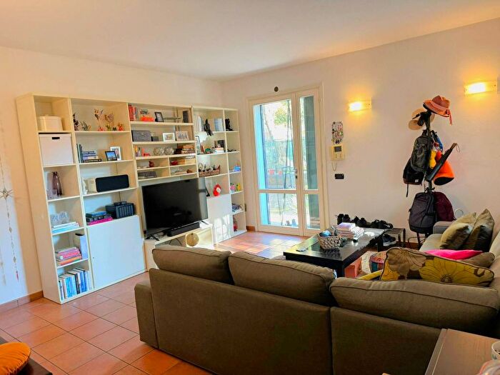 Appartamento quadrilocale in affitto in Via Lodovico Lana, Buon Pastore Parco Amendola, Modena