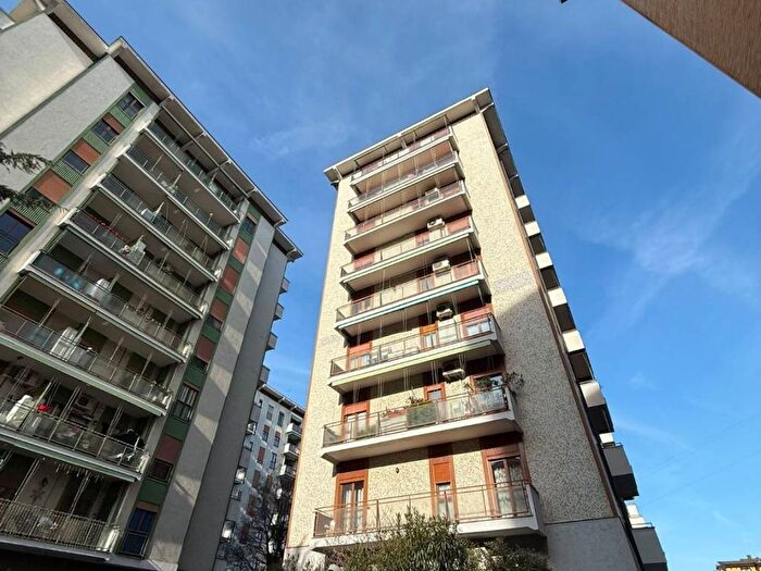 Appartamento bilocale in affitto in Via Merano, Centro, Cologno Monzese