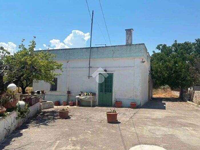 Casa trilocale in vendita in Contrada Nigri, Martina Franca