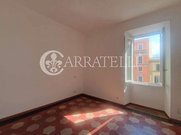 Appartamento quadrilocale in affitto in Viale Regina Margherita, Trieste Coppedè, Roma