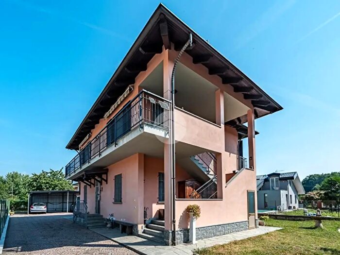 Appartamento quadrilocale in vendita in Via Mathi, Cafasse