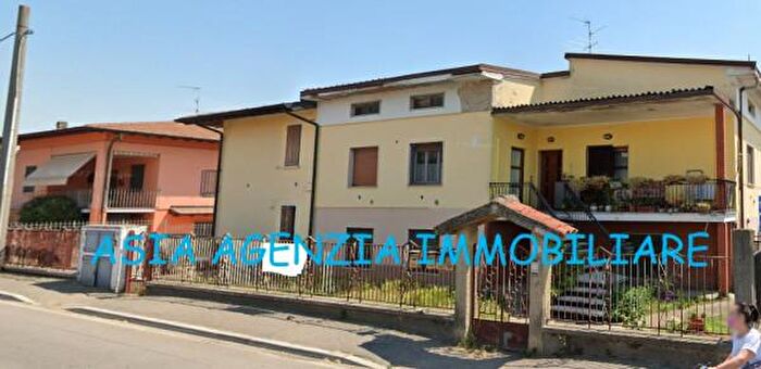 Casa con 6 locali in vendita in Via Giuseppe Mazzini, San Paolo