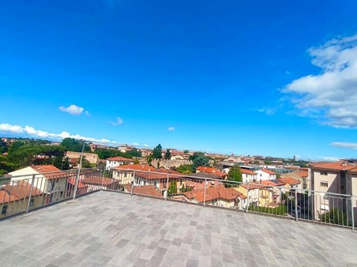 Appartamento quadrilocale in affitto in Via Pasquale Landi, Landi, Pisa